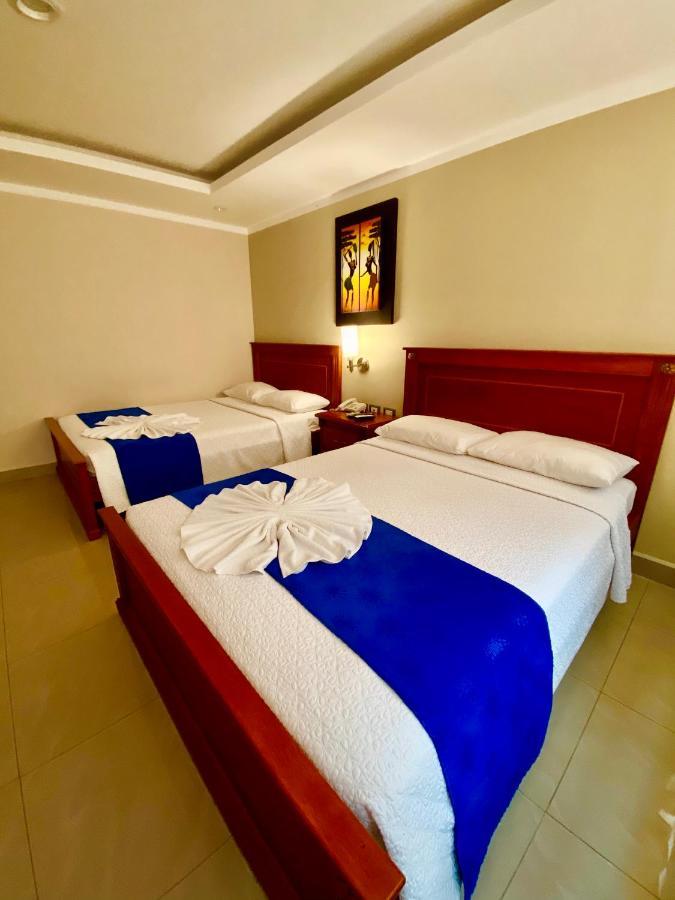 Hotel Adriand'S Machala Luaran gambar